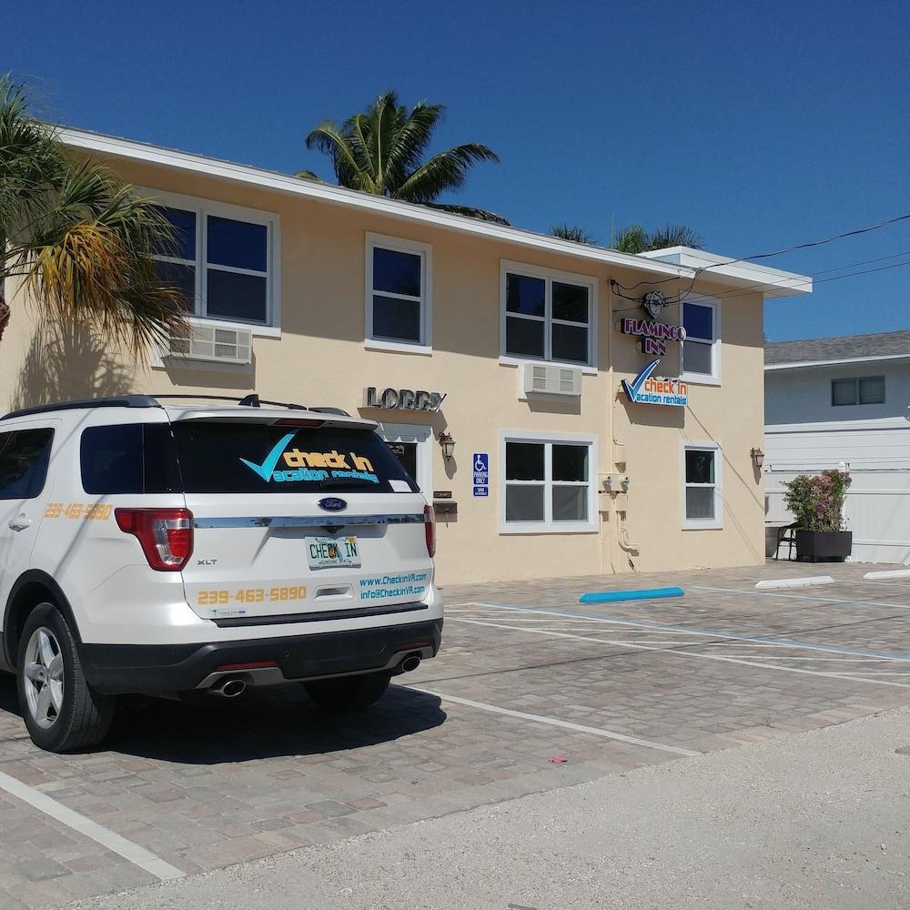 Flamingo Inn Fort Myers Beach Exterior photo