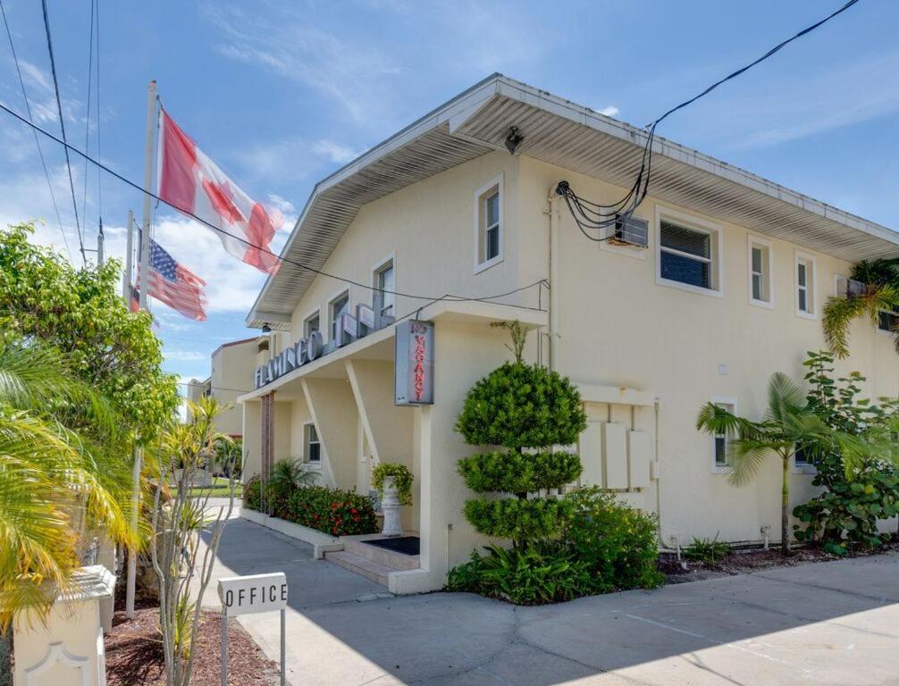 Flamingo Inn Fort Myers Beach Exterior photo